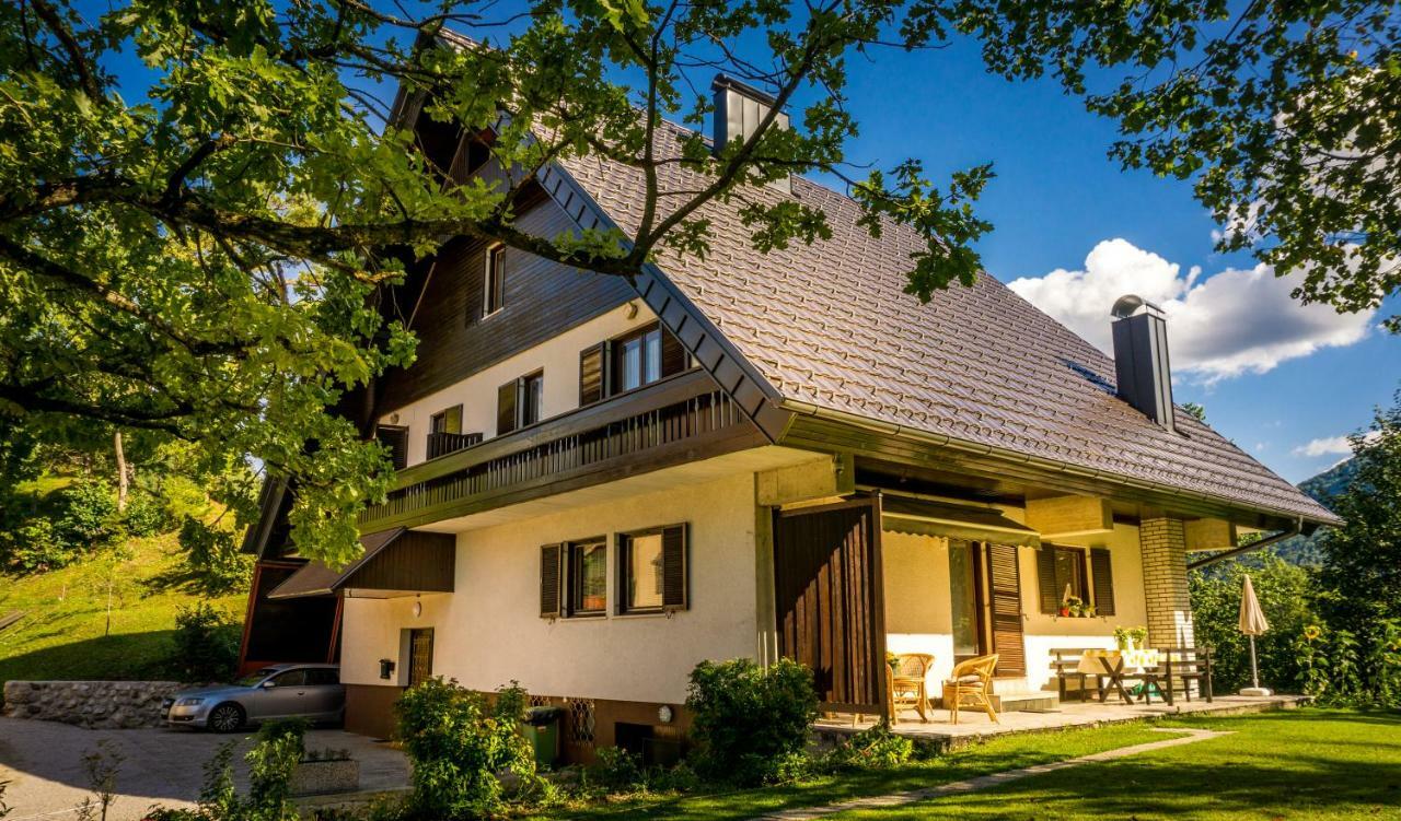 Tourist House Capricorn Apartment Bled Exterior photo